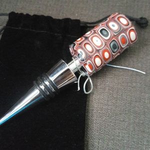 Moonroom crafts modern wine/bottle stopper